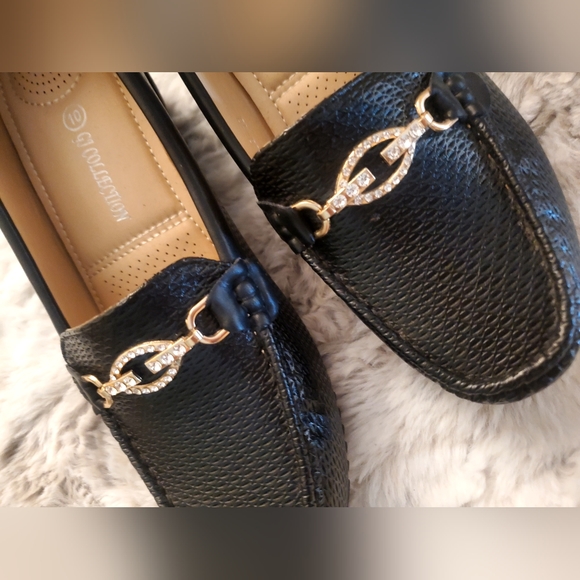 GJ Collection Black Wedge Loafer - Picture 3 of 8